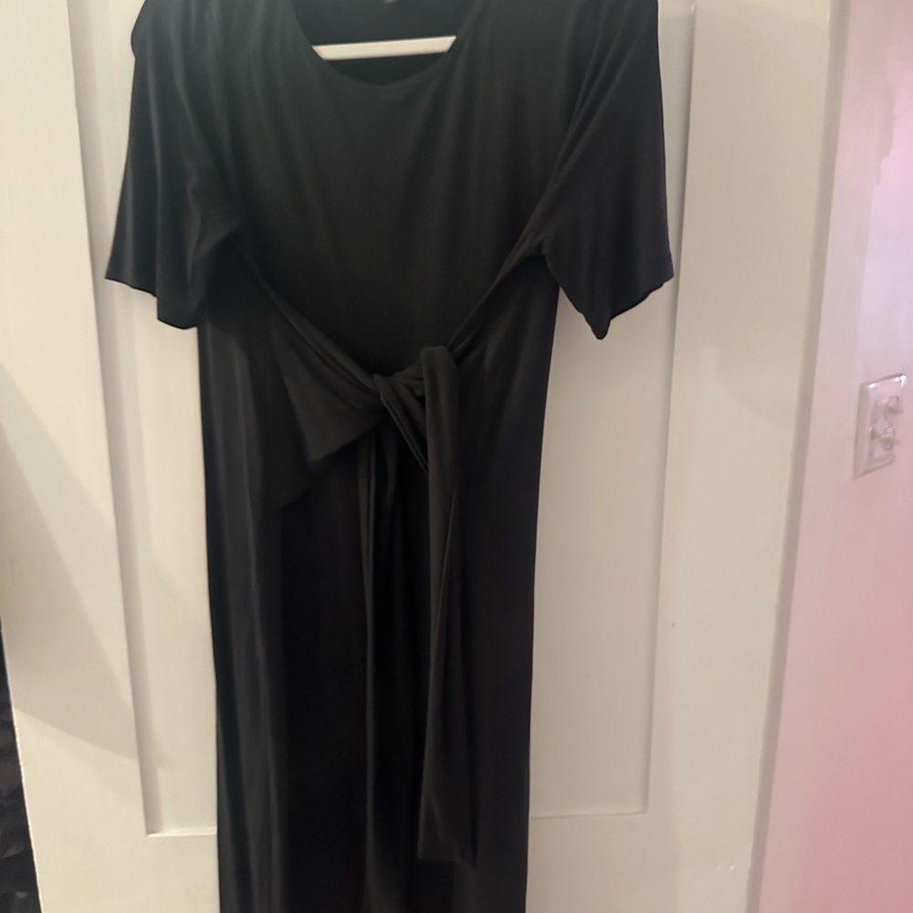Elegant Black Dress